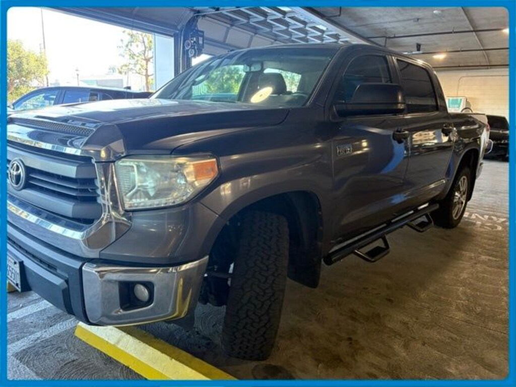 Used 2015 Toyota Tundra SR5 5.7L V8 Truck CrewMax