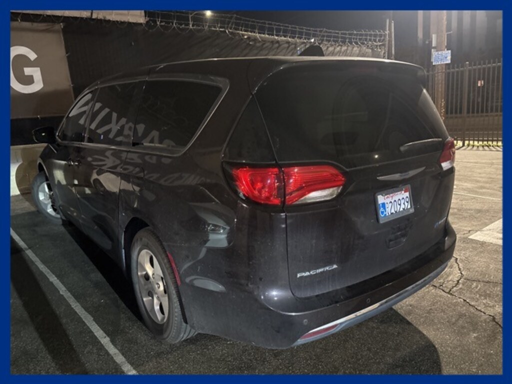 Used 2018 Chrysler Pacifica Hybrid Touring Plus Van Passenger Van
