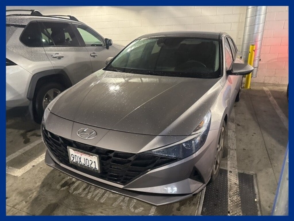 Used 2023 Hyundai Elantra SEL Sedan