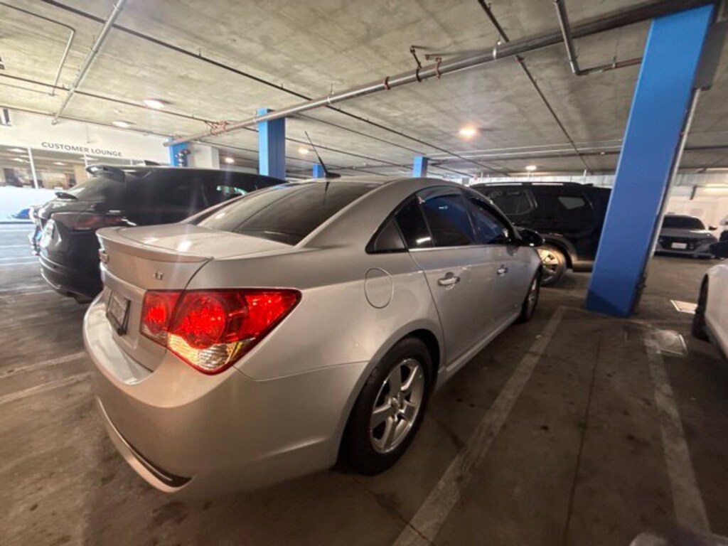 Used 2014 Chevrolet Cruze Sedan