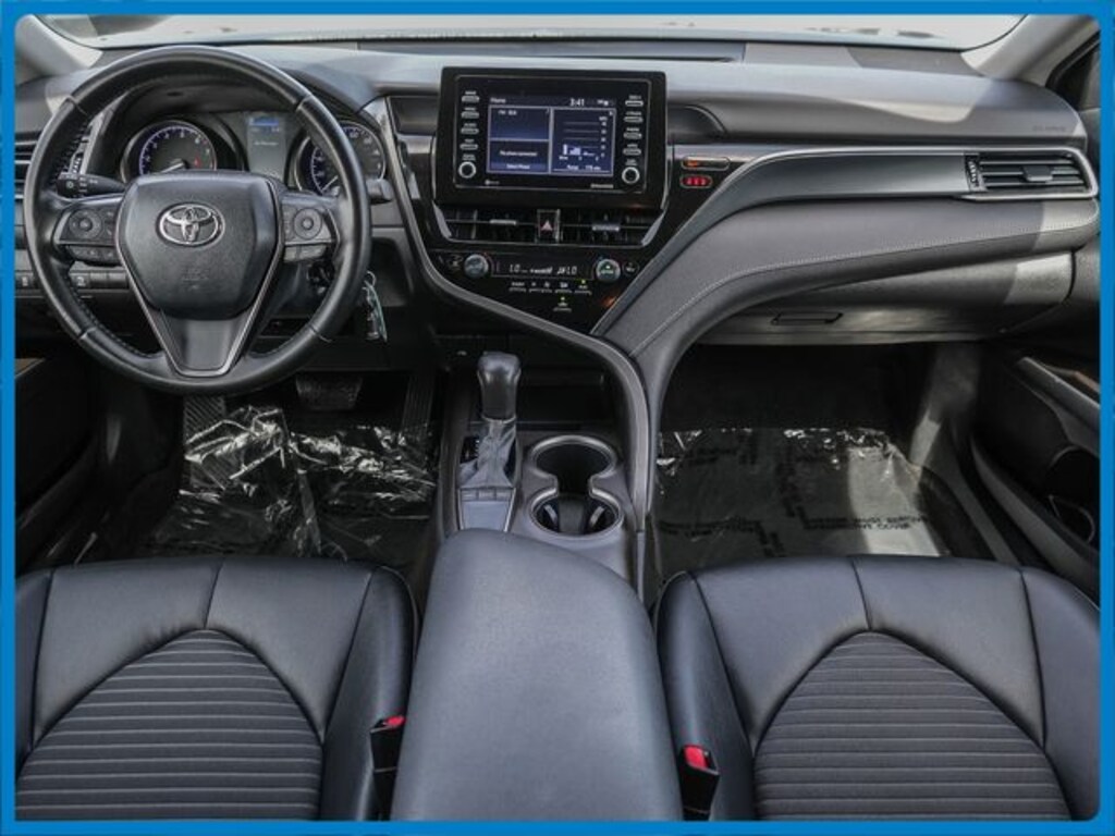 Used 2023 Toyota Camry SE Sedan