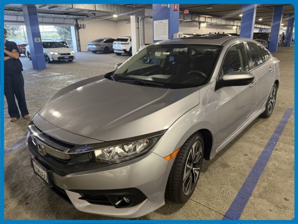 Used 2017 Honda Civic EX-T Sedan