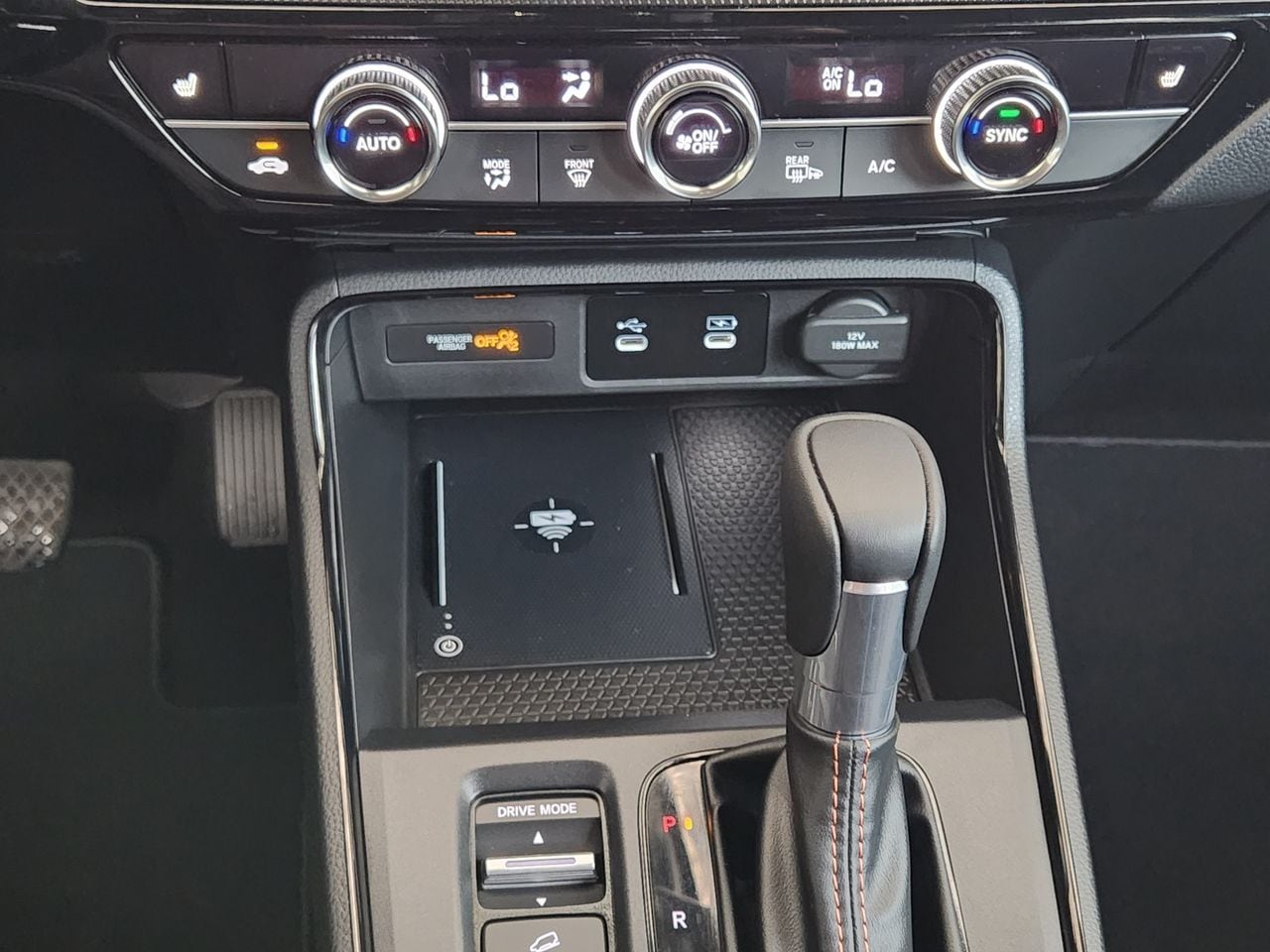2026 Honda CR-V Sport Touring - Photo 18