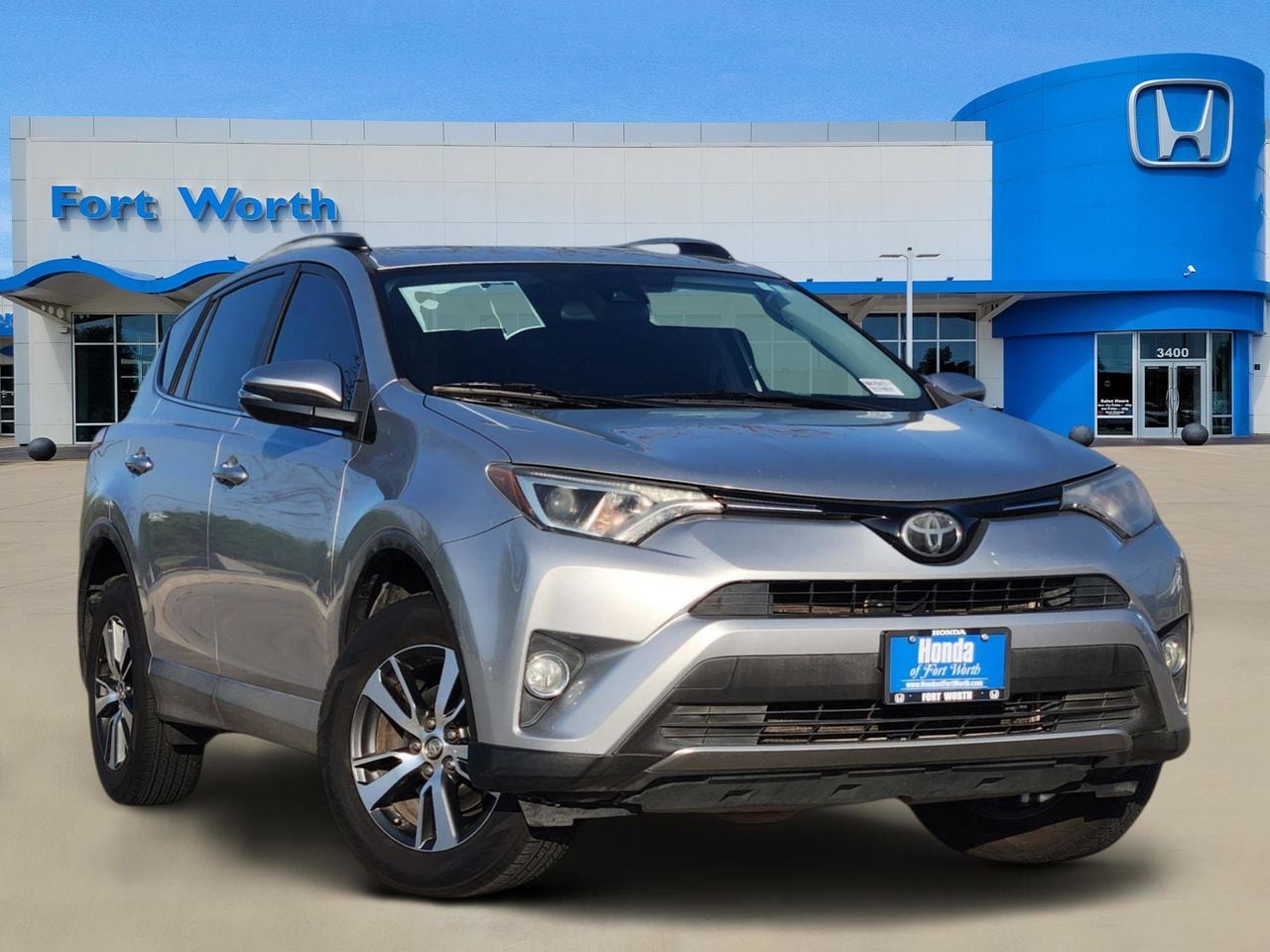 2018 Toyota RAV4 XLE