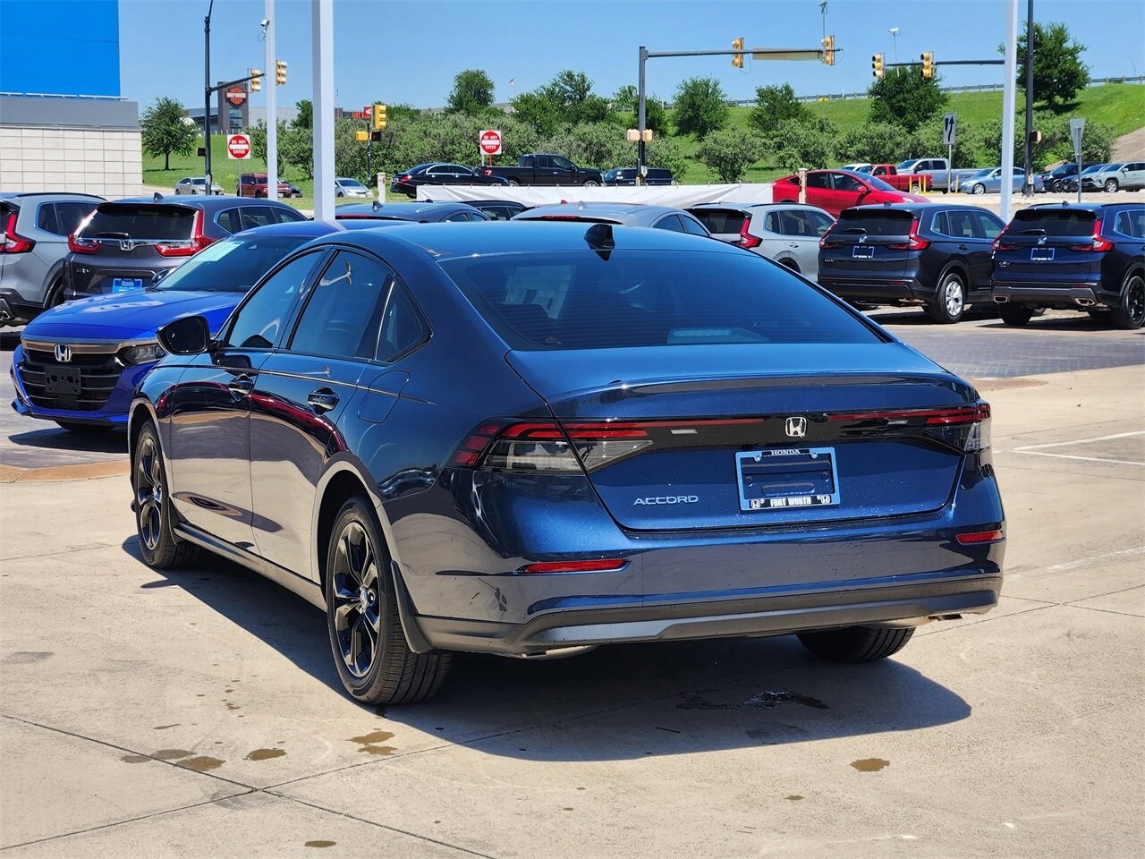 2025 Honda Accord SE photo 4