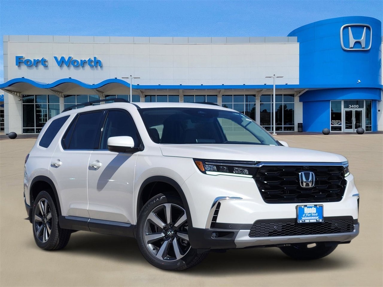 2025 Honda Pilot Elite's photo