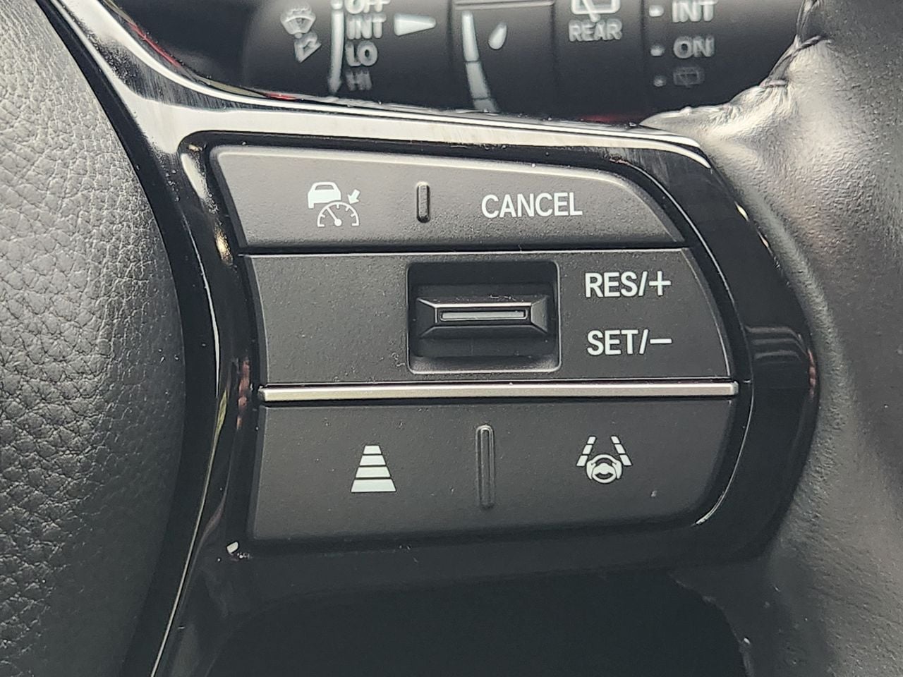 2024 Honda CR-V EX-L - Photo 28