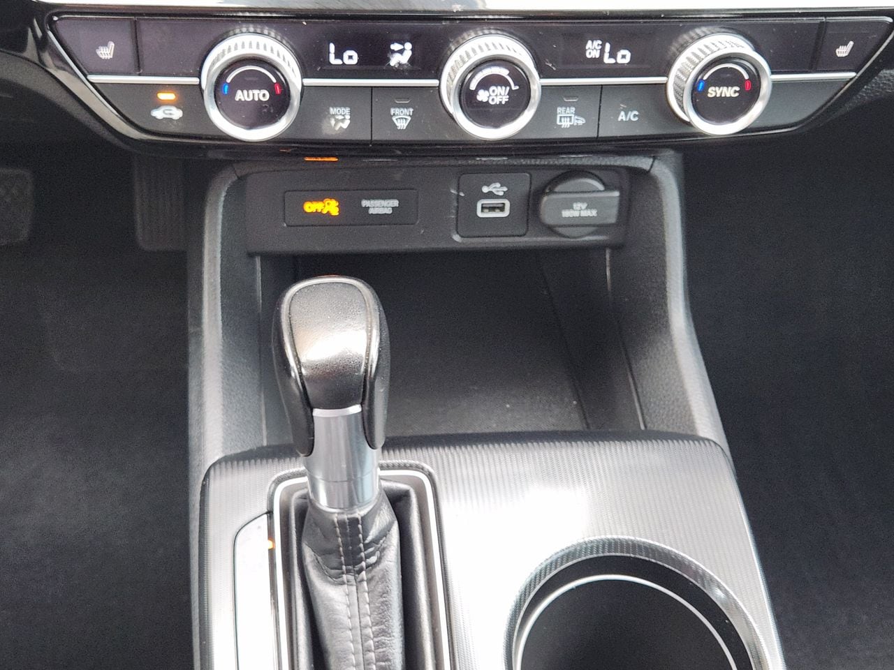 2022 Honda Civic Hatchback EX-L - Photo 18