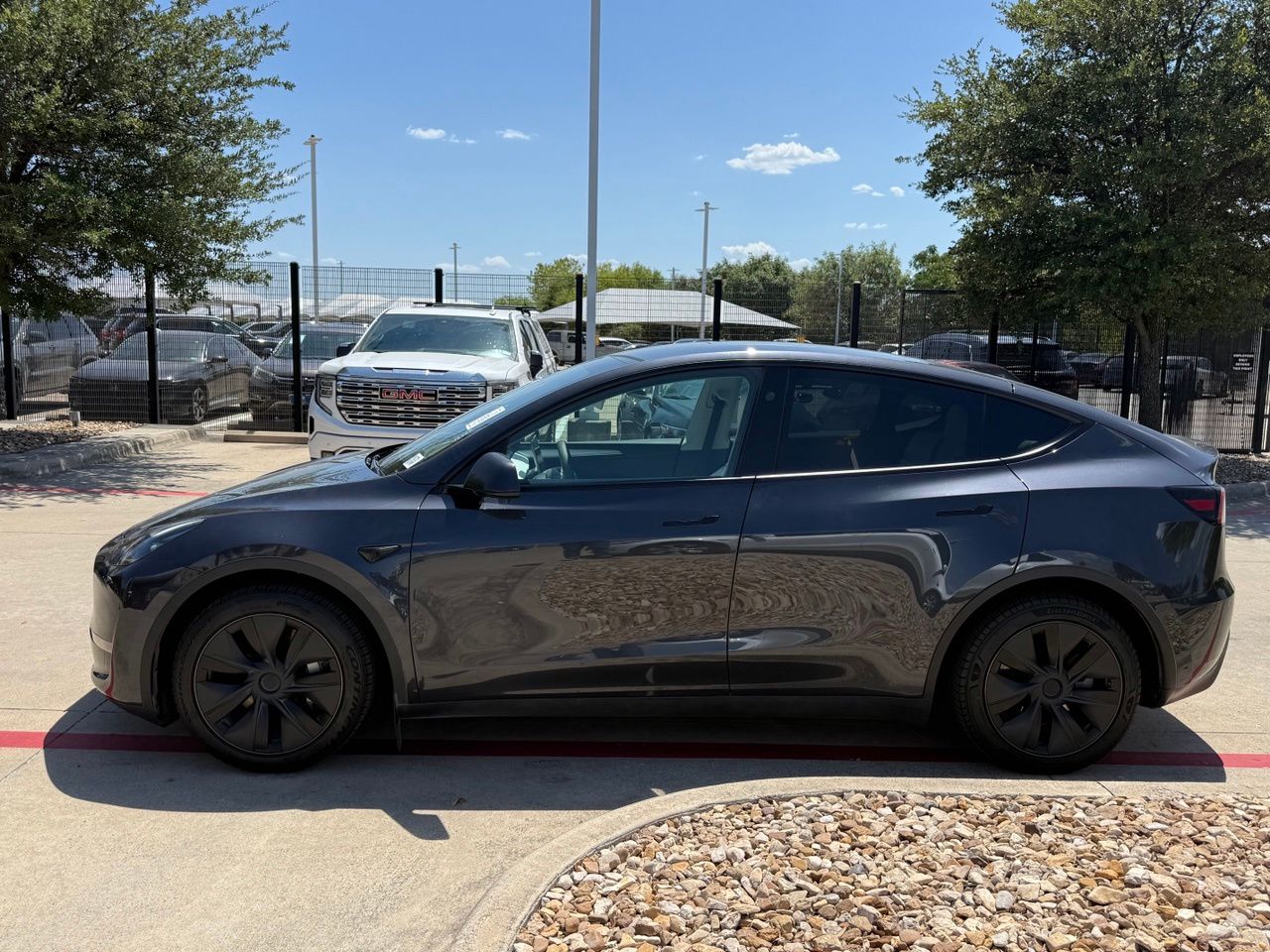 Used 2024 Tesla Model Y Long Range with VIN 7SAYGAEEXRF162728 for sale in Fort Worth, TX