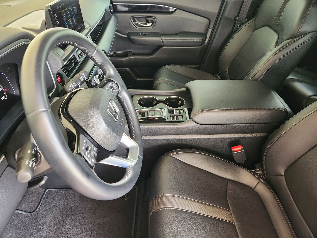 2025 Honda Pilot EX-L - Photo 12