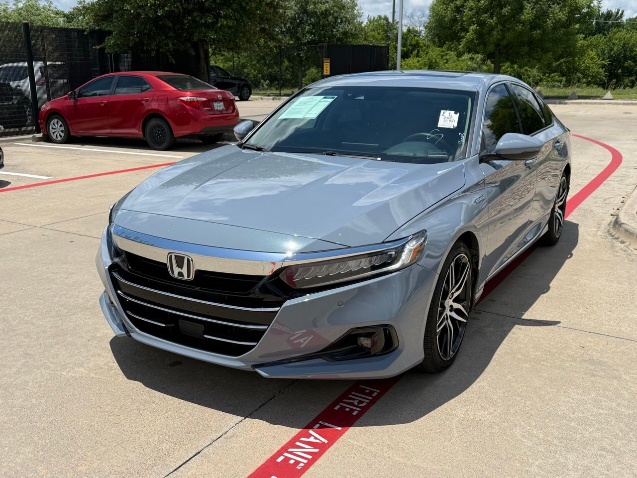 2022 Honda Accord Hybrid Touring's photo