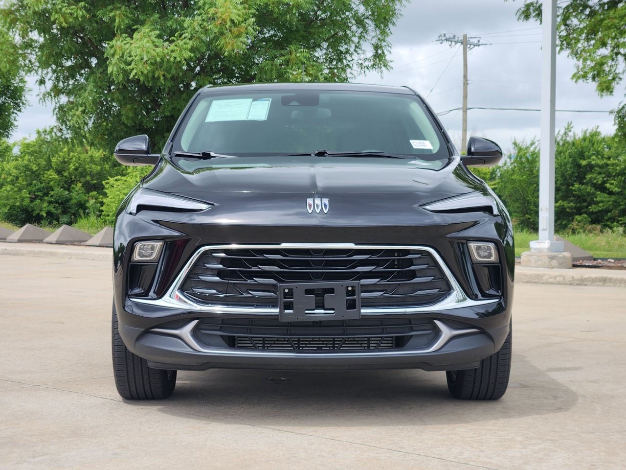 2025 Buick Encore GX Preferred - Photo 2
