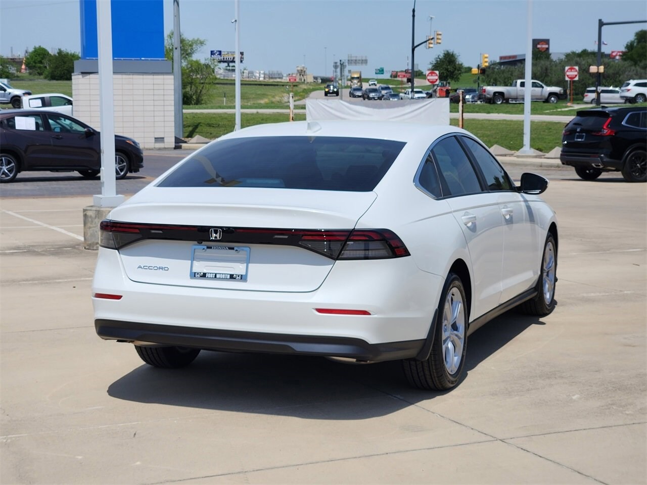 2025 Honda Accord LX photo 3
