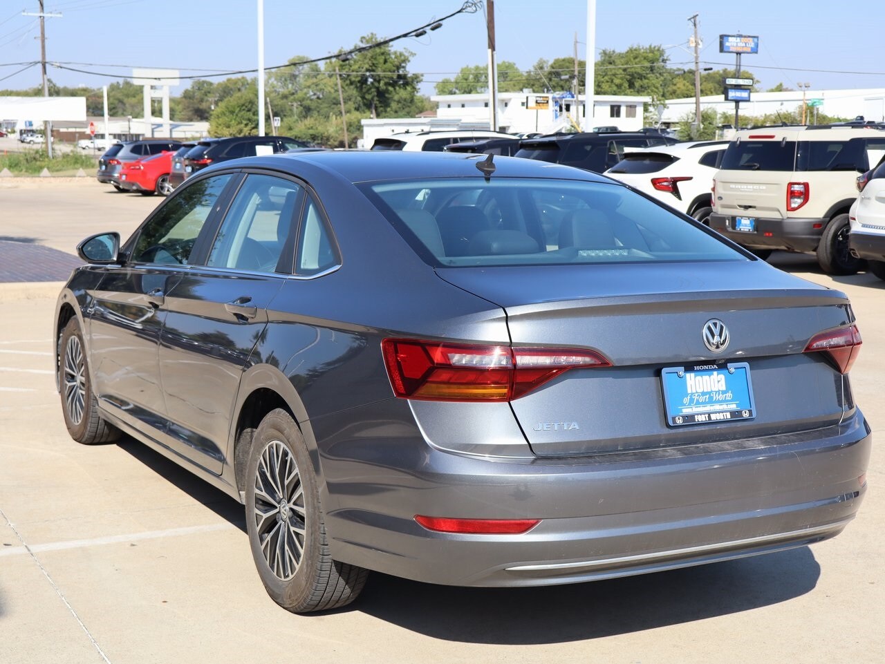 2019 Volkswagen Jetta 1.4T SE photo 3