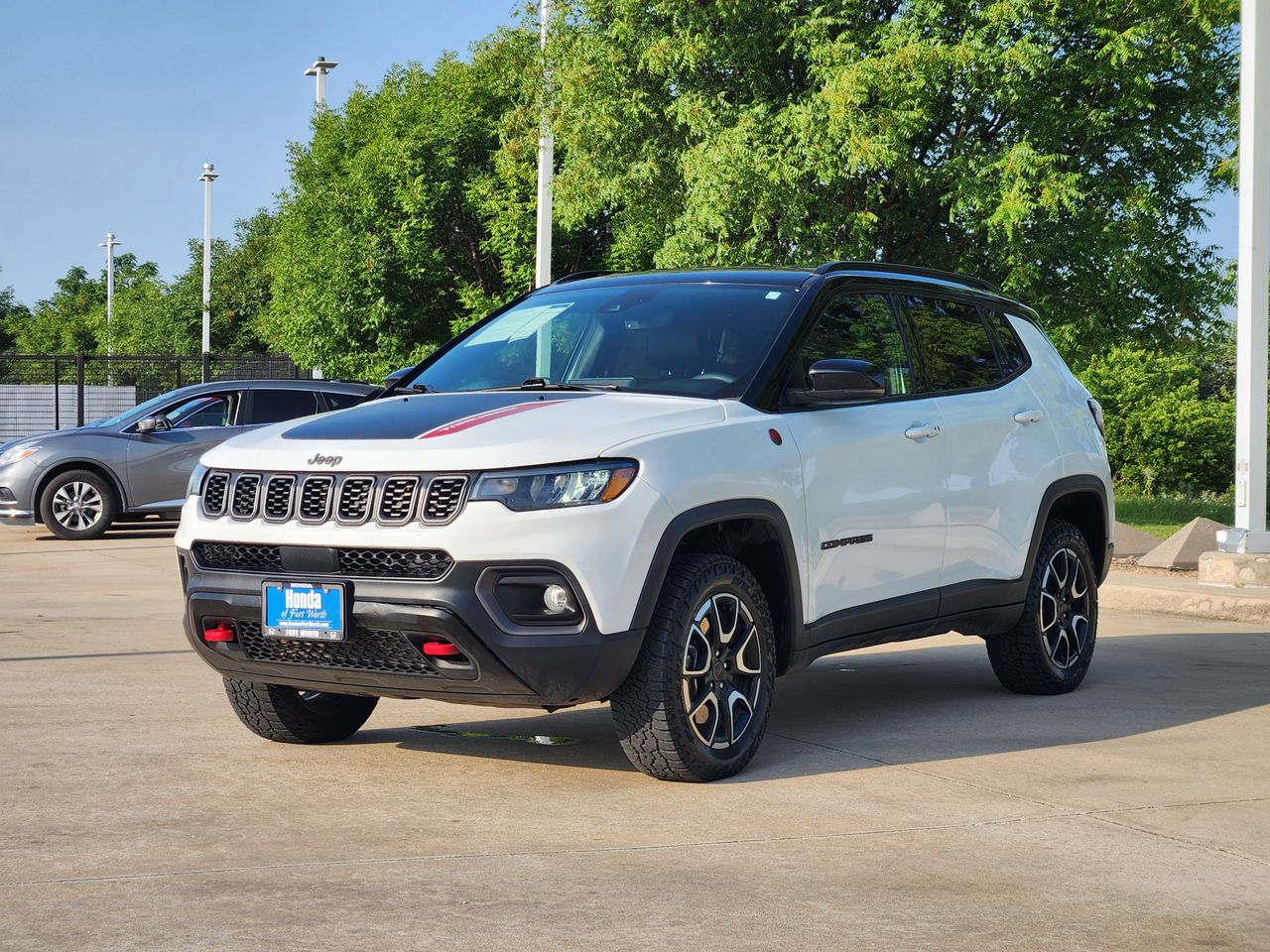 2025 Jeep Compass Trailhawk - Photo 3