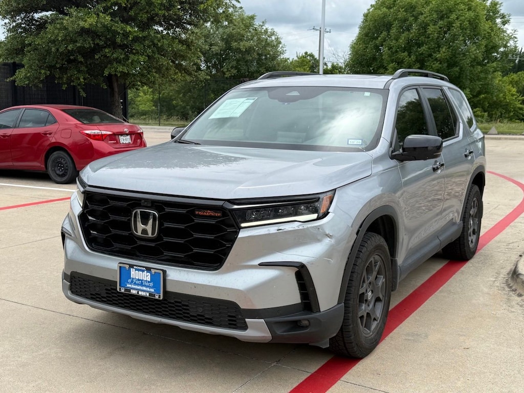 Certified 2025 Honda Pilot TrailSport SUV