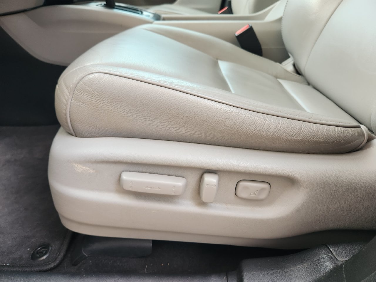 2020 Honda Pilot EX-L - Photo 23