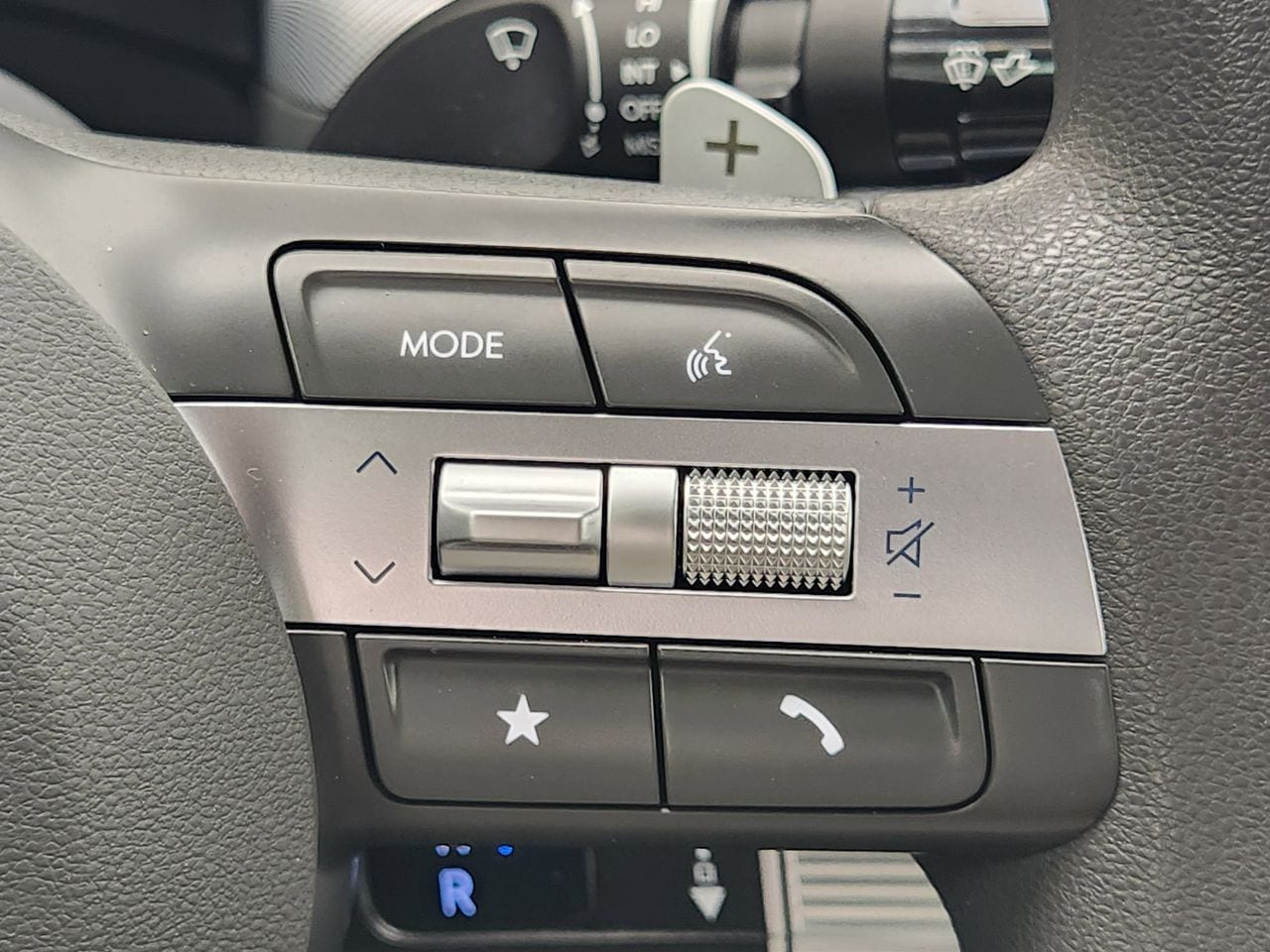 2025 Hyundai Sonata SEL - Photo 27