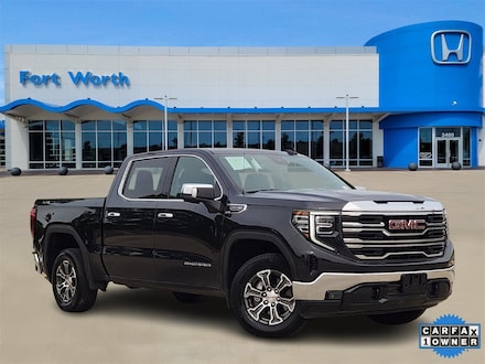 2024 GMC Sierra 1500 SLT Truck Crew Cab