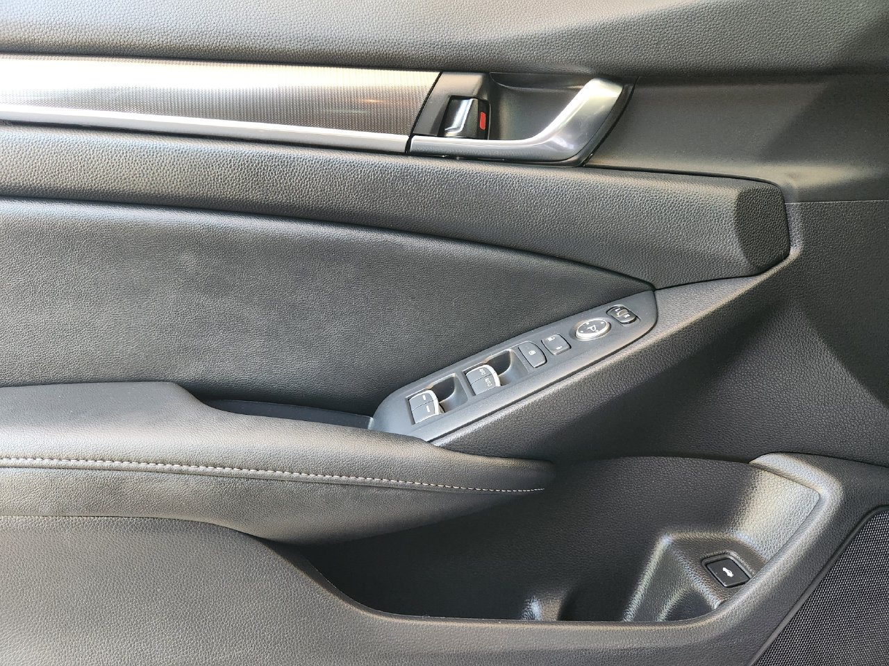 2022 Honda Accord Hybrid Sport - Photo 22