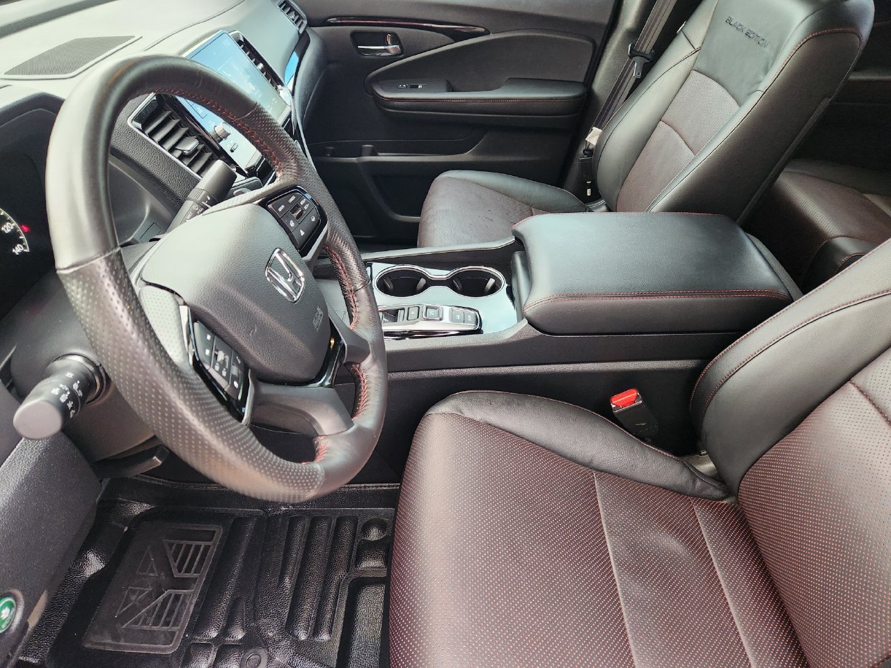 2025 Honda Ridgeline Black Edition - Photo 12
