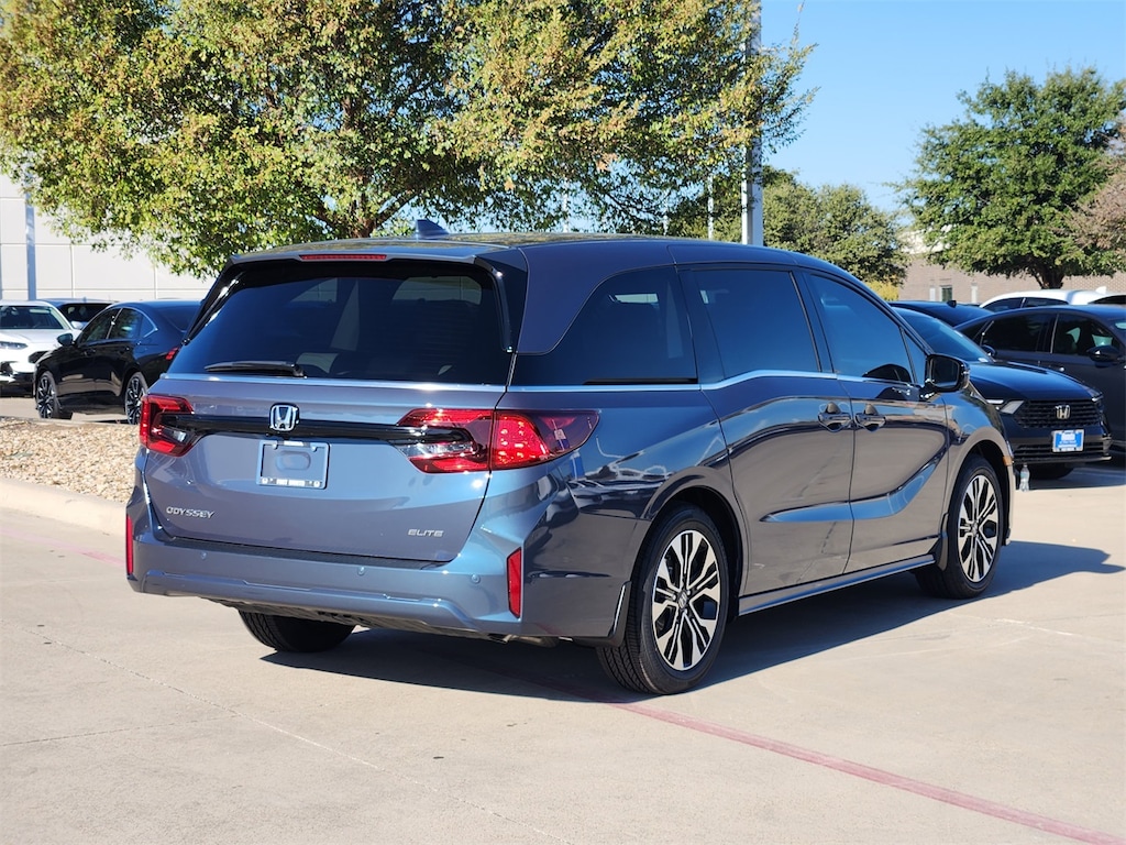 New 2026 Honda Odyssey Elite Van Passenger