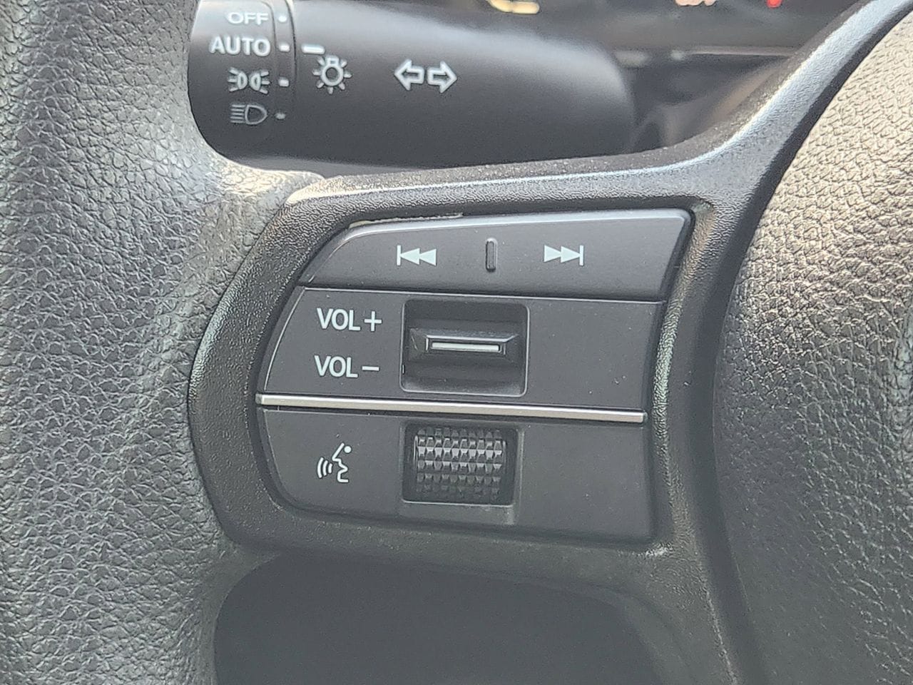 2023 Honda Accord EX - Photo 26