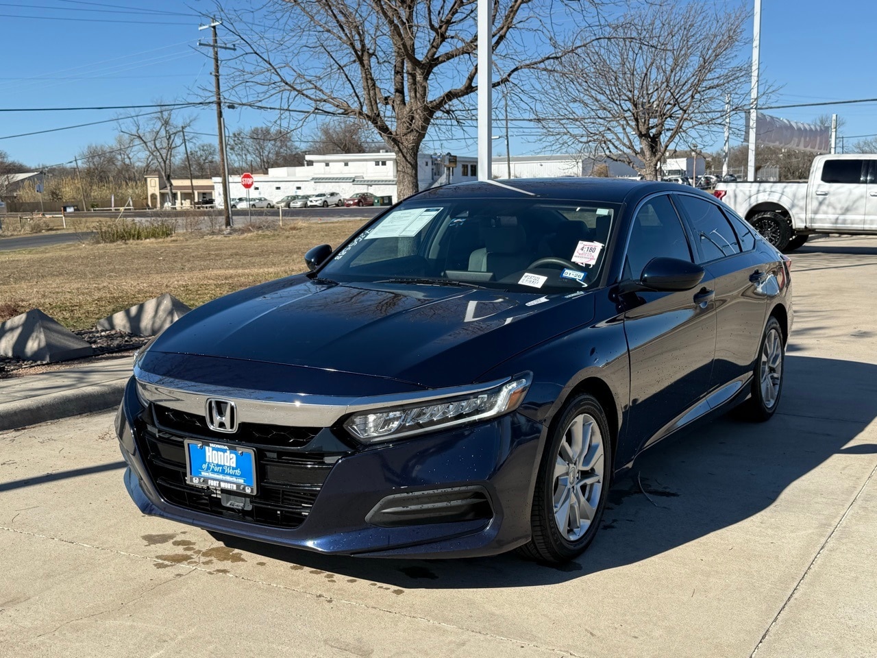 2018 Honda Accord LX's photo