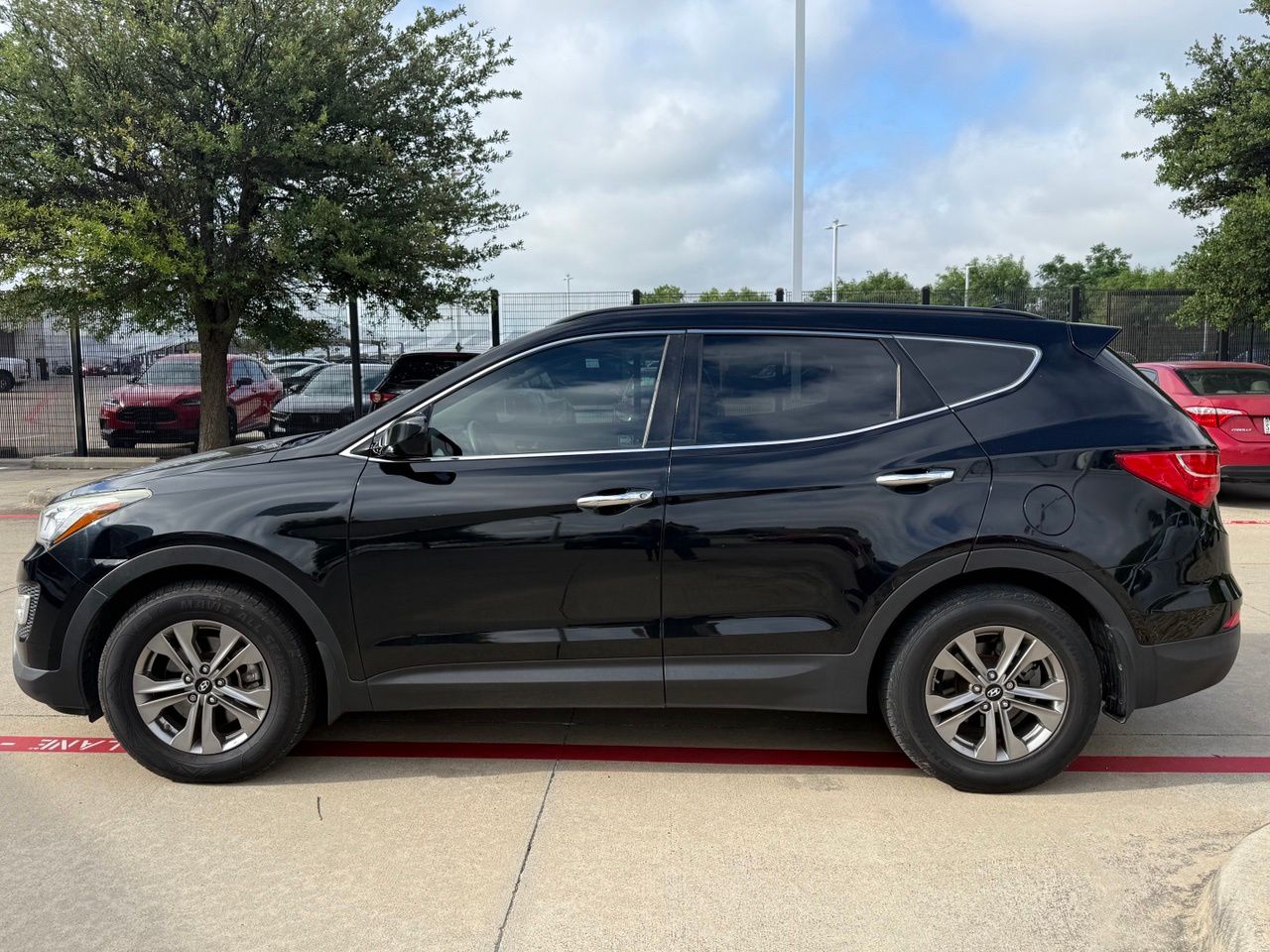 Used 2016 Hyundai Santa Fe Sport with VIN 5XYZU3LB5GG346009 for sale in Fort Worth, TX