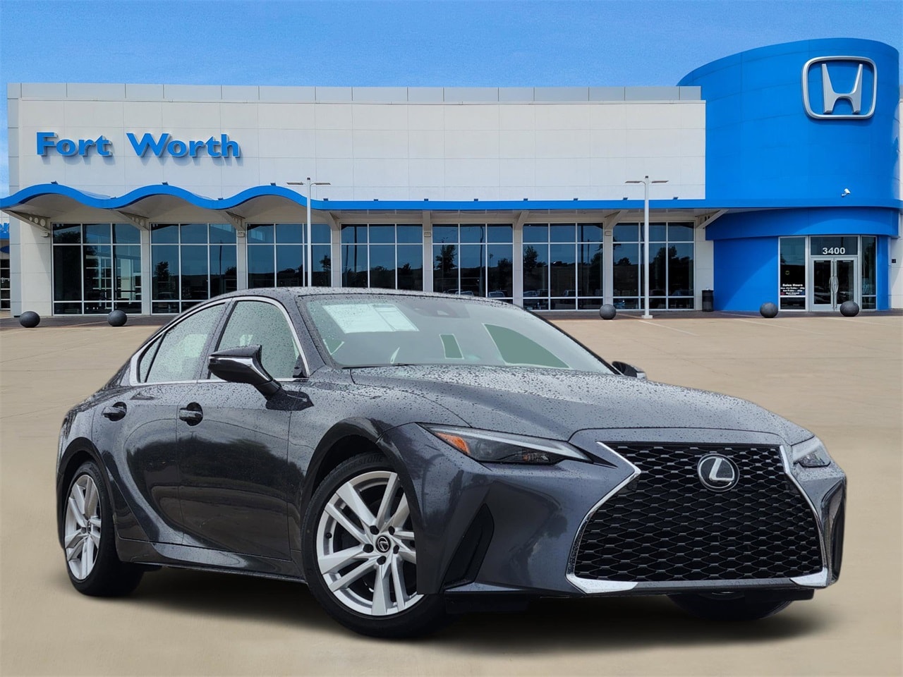 2023 Lexus IS 300's photo