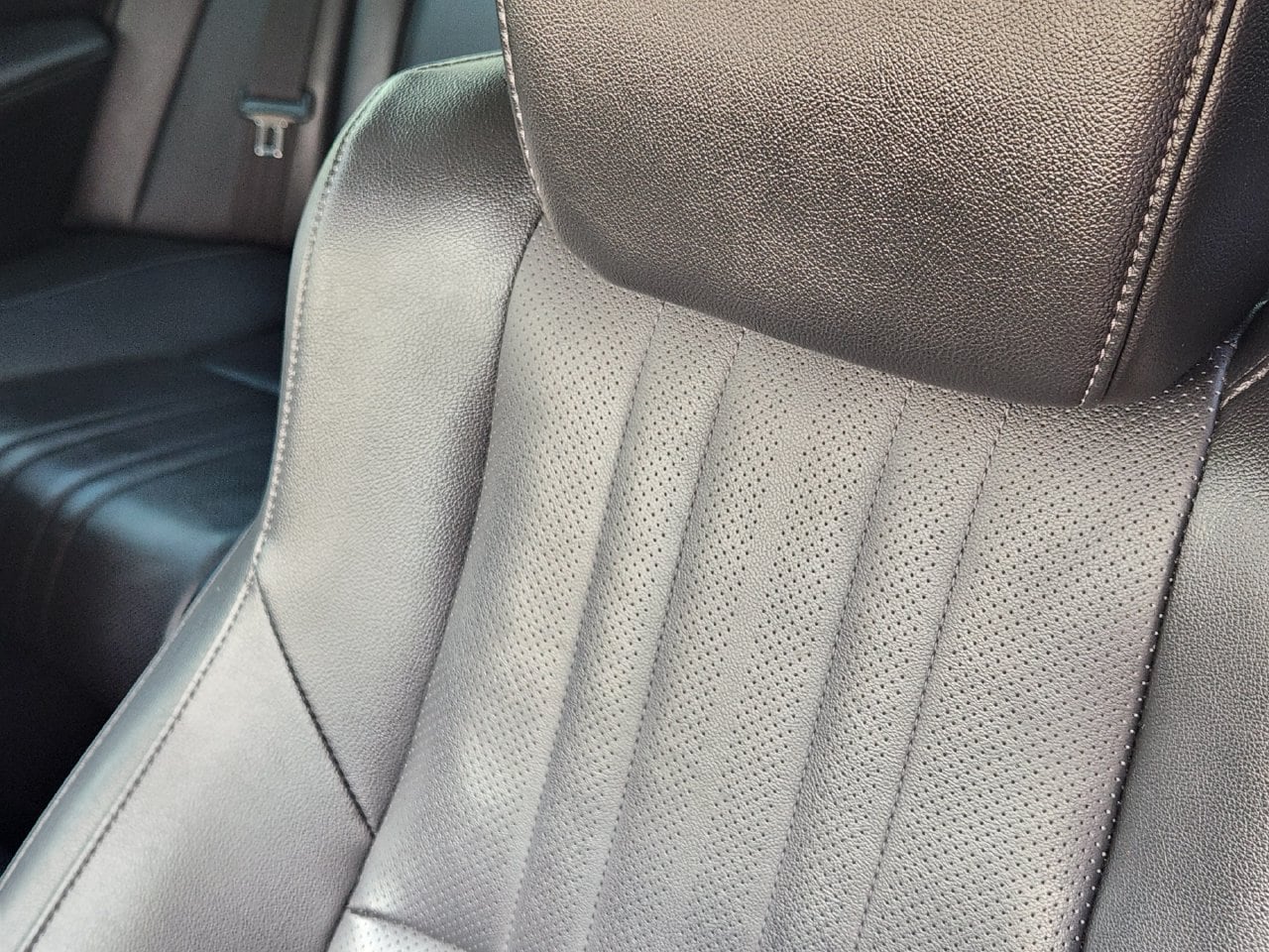 2022 Honda Accord Touring - Photo 13