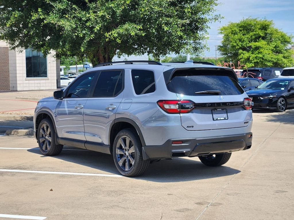 New 2026 Honda Pilot Sport SUV