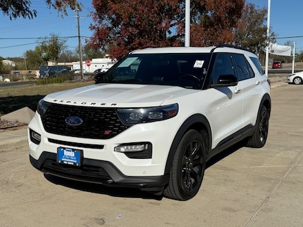 2023 Ford Explorer ST SUV