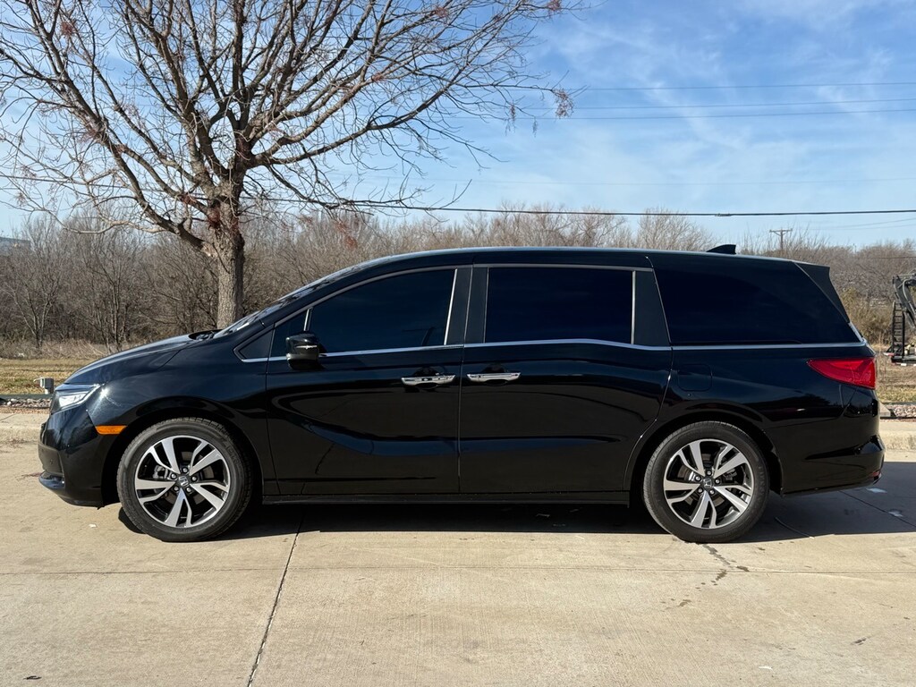 Certified 2024 Honda Odyssey Touring Van