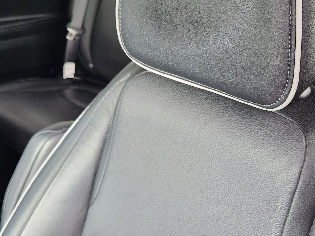 2025 Honda Odyssey Touring - Photo 14