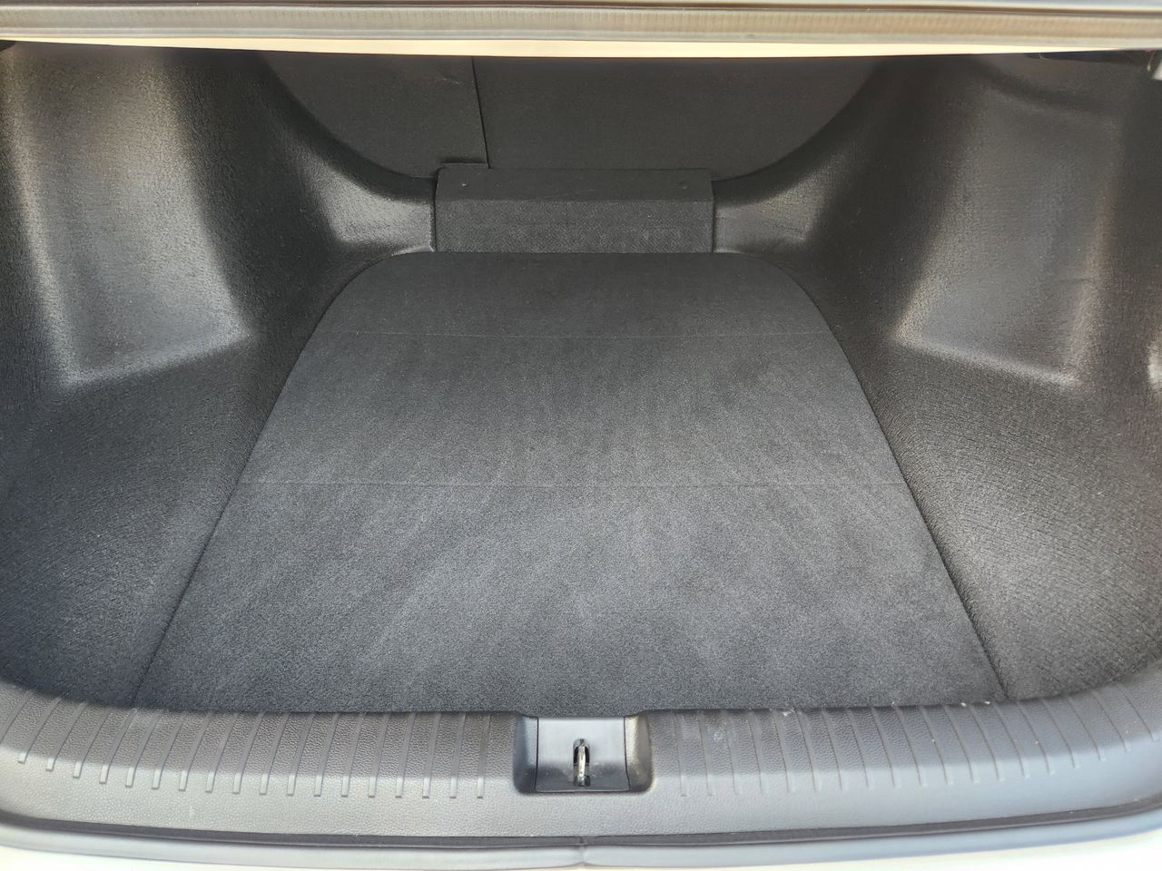 2023 Honda Accord EX - Photo 30