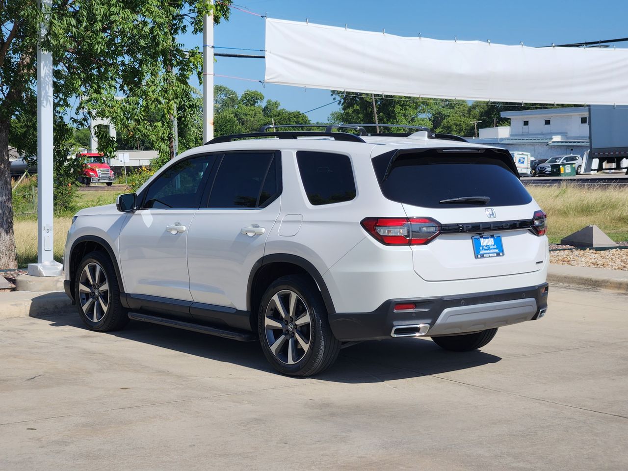 2023 Honda Pilot Touring - Photo 7