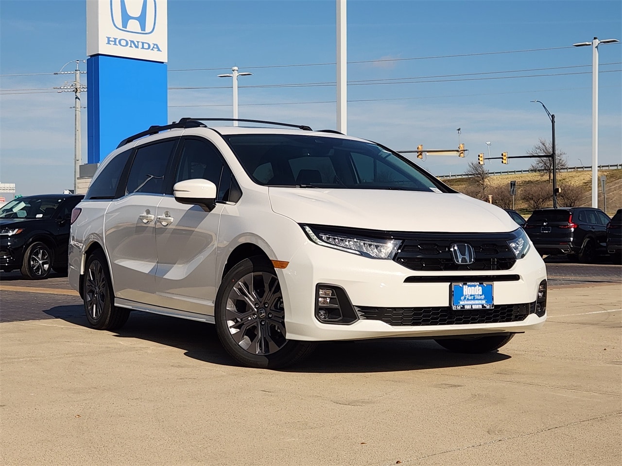 2026 Honda Odyssey Touring's photo