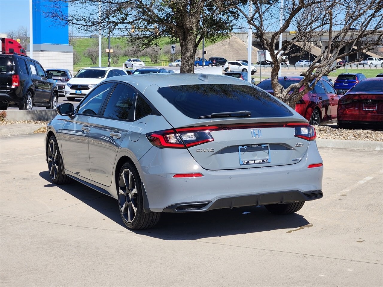 2026 Honda Civic Hybrid Sport Touring Hatchback photo 3