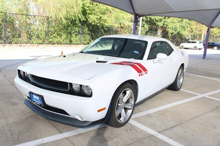 2014 Dodge Challenger R/T Coupe