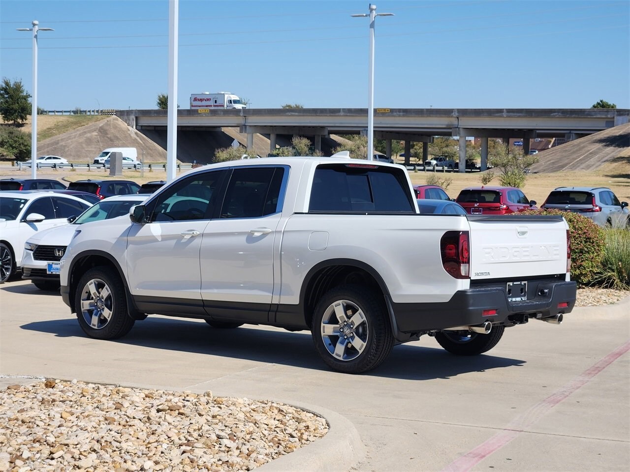 2026 Honda Ridgeline RTL photo 2