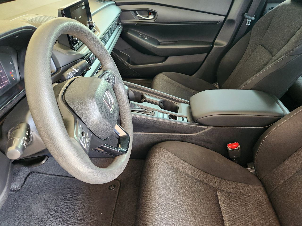 2024 Honda Accord LX - Photo 12