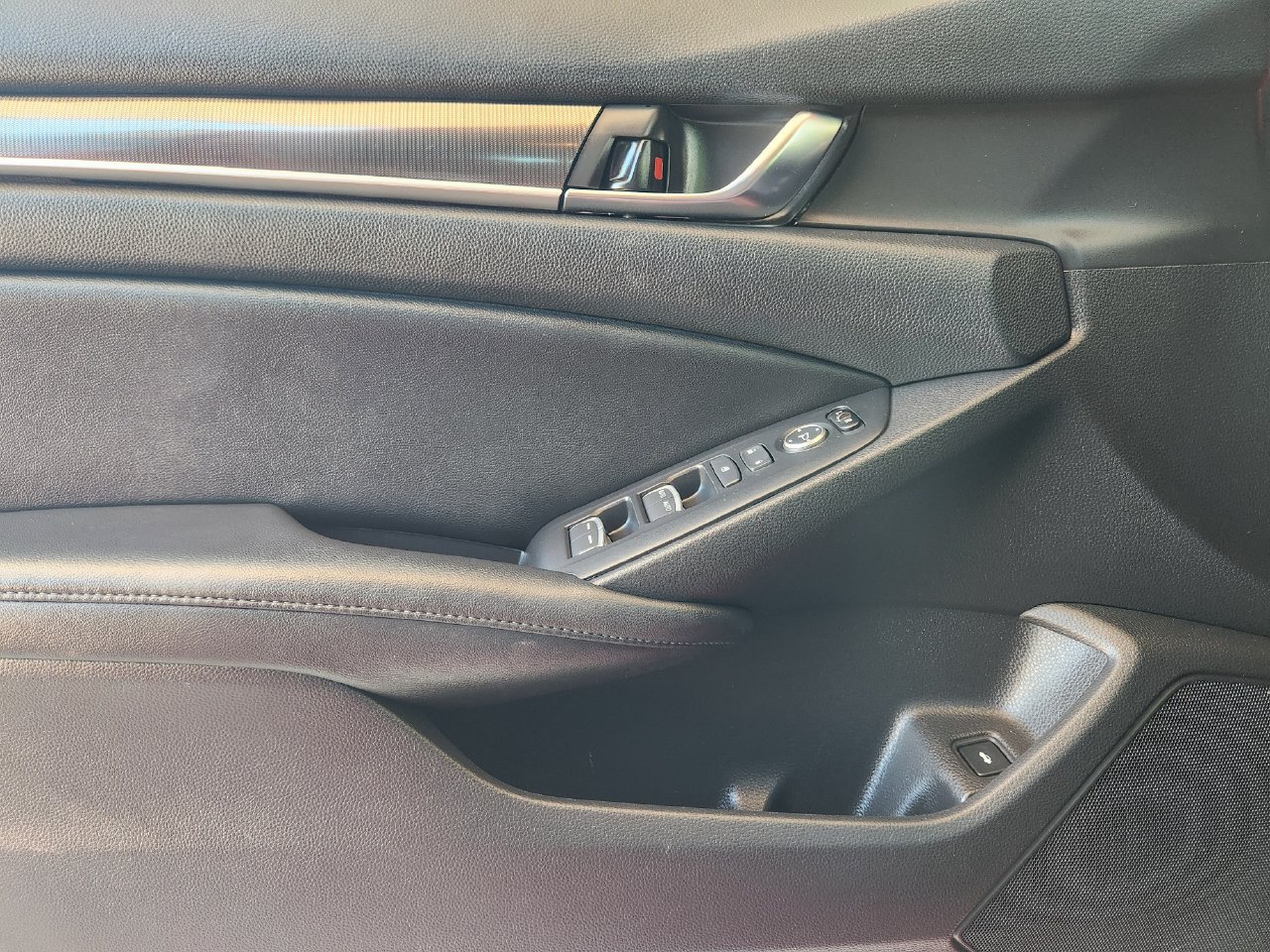 2021 Honda Accord Sport SE - Photo 22