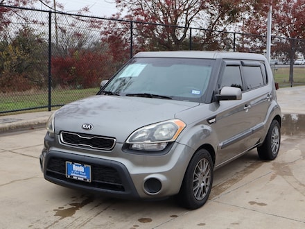 2013 Kia Soul Base Hatchback