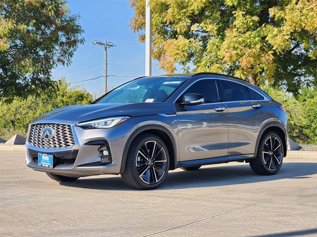 2022 Infiniti QX55 Essential photo 3