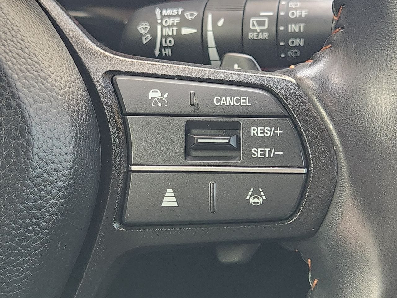 2025 Honda CR-V Sport - Photo 28