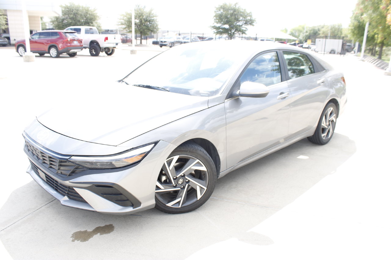 2025 Hyundai Elantra