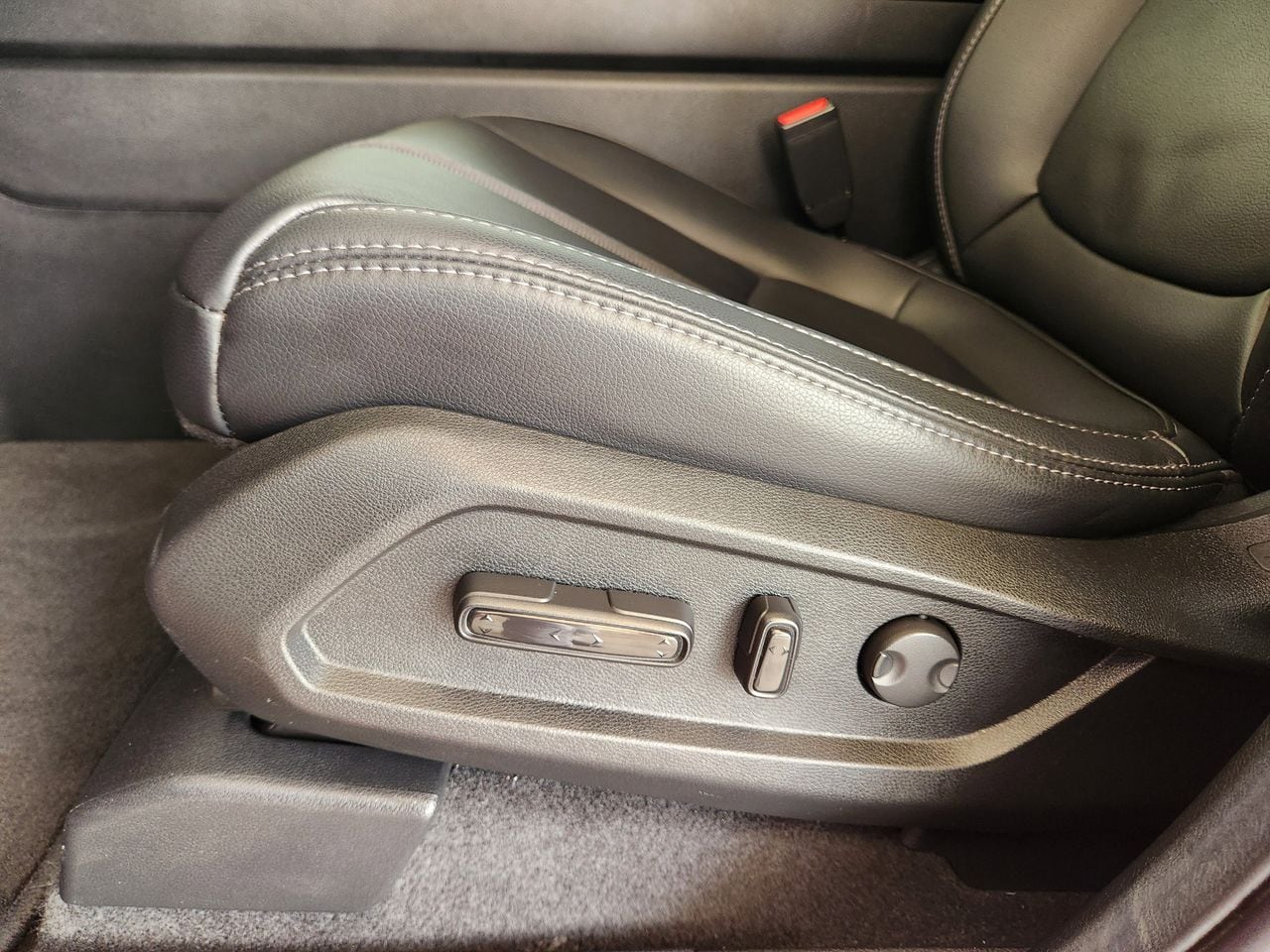 2025 Honda Pilot EX-L - Photo 23
