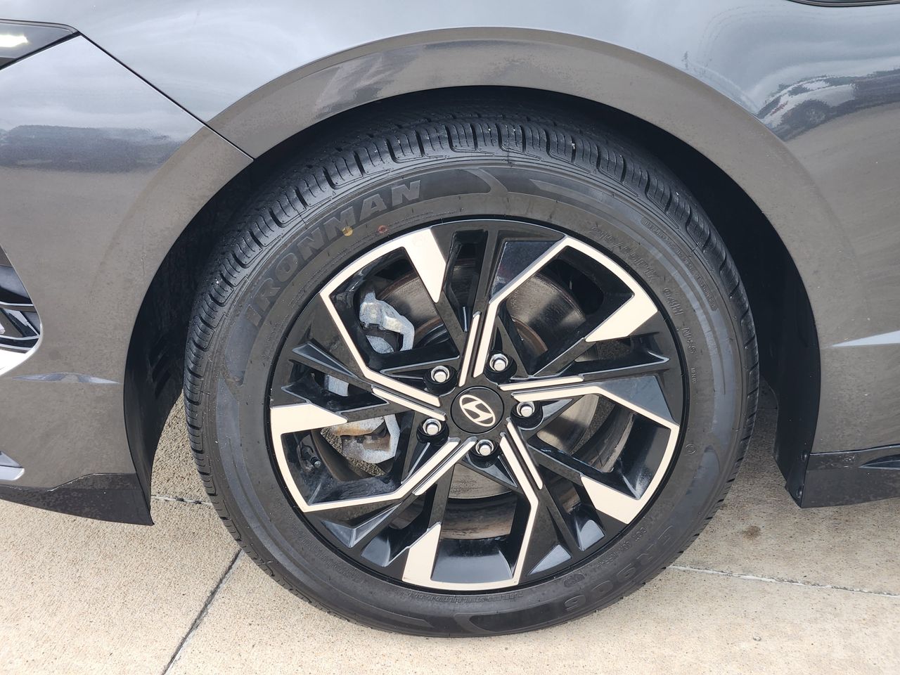 2025 Hyundai Sonata SEL - Photo 11