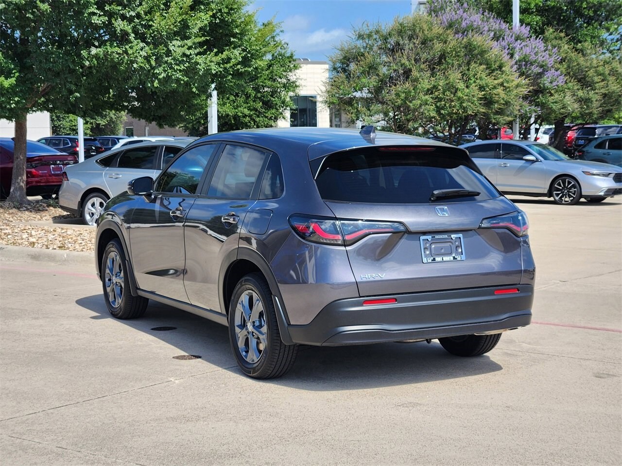 2026 Honda HR-V LX photo 3